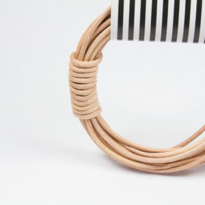 Lædersnor 2mm, 3m Lys karamel