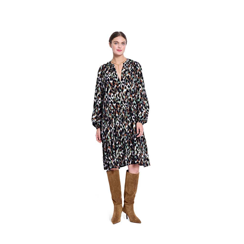 Kjole og Bluse Burda str. 36-46 - Billede 4